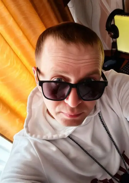 Я Алекс, 38, знакомлюсь для приятного времяпровождения в Перми