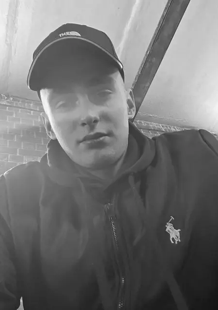 Я Sweet, 20, из Перми, ищу знакомство для приятного времяпровождения