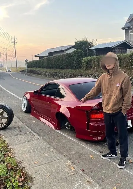 Я Александр, 27, знакомлюсь для дружбы в Ижевске