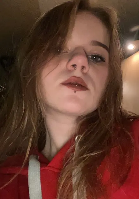 Софья из Великого Новгорода, мне 19, познакомлюсь для приятного времяпровождения