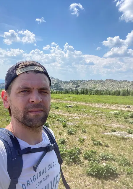 Я Евгений, 39, знакомлюсь без обязательств в Челябинске