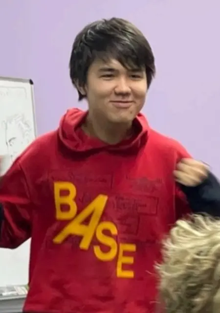 Леша из Брянска, ищу на сайте знакомства на одну ночь