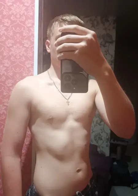 Я Марк, 18, знакомлюсь без обязательств в Тамбове