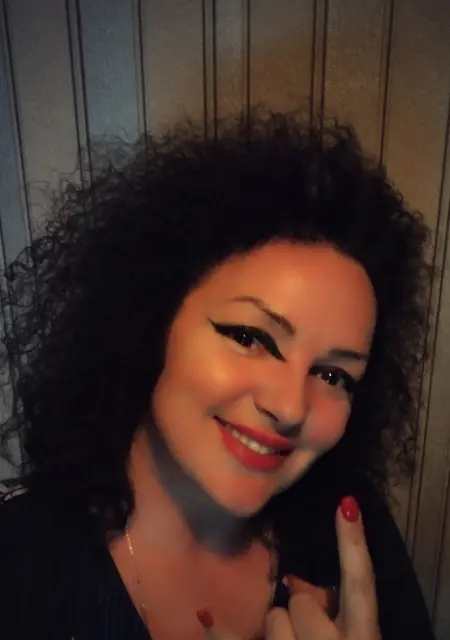Я Татьяна, 45, знакомлюсь для дружбы в Санкт-Петербурге
