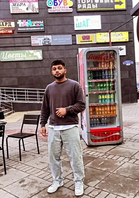 Я , 26, из Санкт-Петербурга, ищу знакомства без обязательств