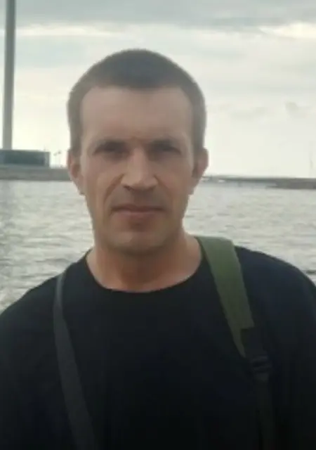 Я Денис, 25, из Москвы, ищу знакомство