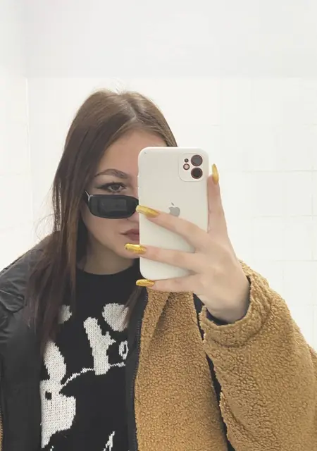 Настя из Барнаула, мне 23, познакомлюсь для постоянных отношений