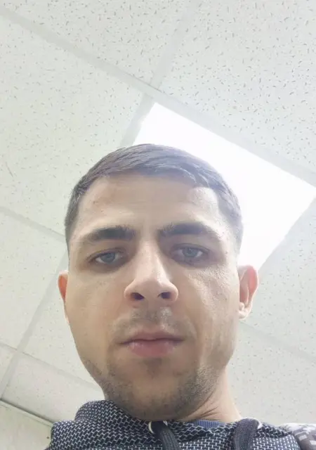 Я Алекс, 28, знакомлюсь на одну ночь в Владимире