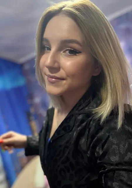 Я Даша, 25, из Курска, ищу знакомство для общения