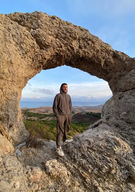 Alim из Феодосии, ищу на сайте приятное времяпровождение