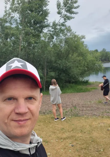 Сергей из Новосибирска, мне 42, познакомлюсь на одну ночь