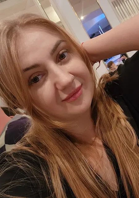 Лана из Ростова-на-Дону, мне 35, познакомлюсь для приятного времяпровождения