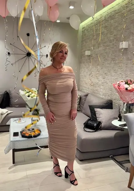 Я Мвйя, 50, из Москвы, ищу знакомство для постоянных отношений