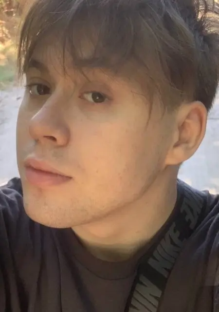 Я Серёжа, 21, знакомлюсь для общения в Темрюке