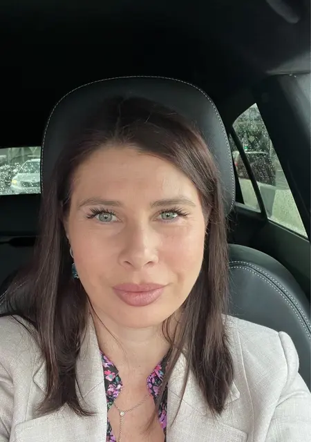 Я Анна, 37, из Новосибирска, ищу знакомства без обязательств