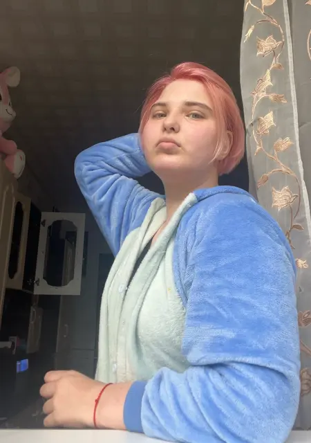 Я Natasha, 23, из Вологды, ищу знакомство для вирта