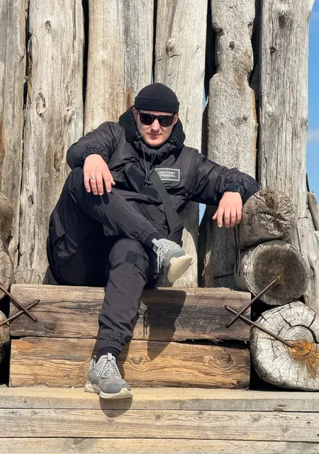 Илья из Архангельска, ищу на сайте знакомства без обязательств