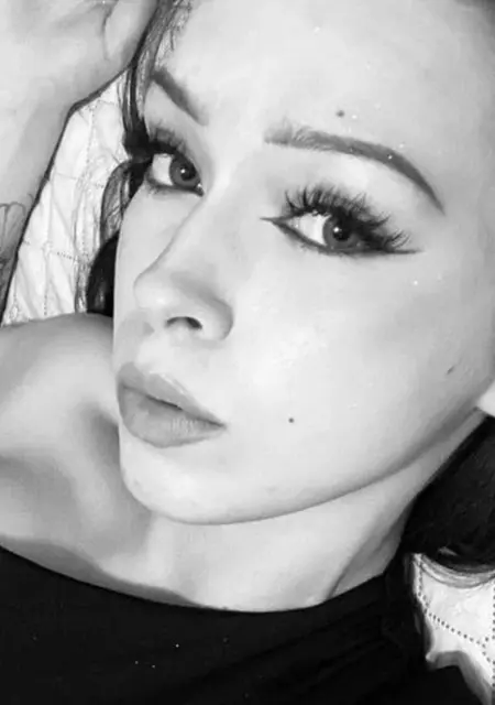 Anna из Омска, ищу на сайте знакомства без обязательств