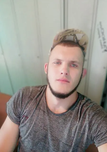 Виталик из Славянска-на-Кубани, ищу на сайте приятное времяпровождение