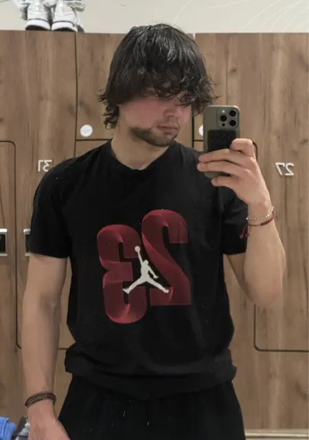 Я Санчо, 22, из Краснодара, ищу знакомство для постоянных отношений
