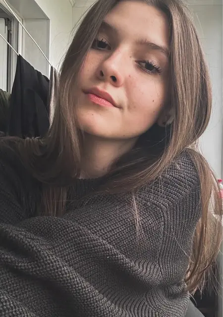Я Анна, 20, из Владимира, ищу знакомство для дружбы
