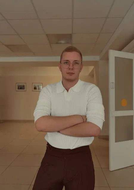 Я Роман, 19, из Кирова, ищу знакомство для дружбы