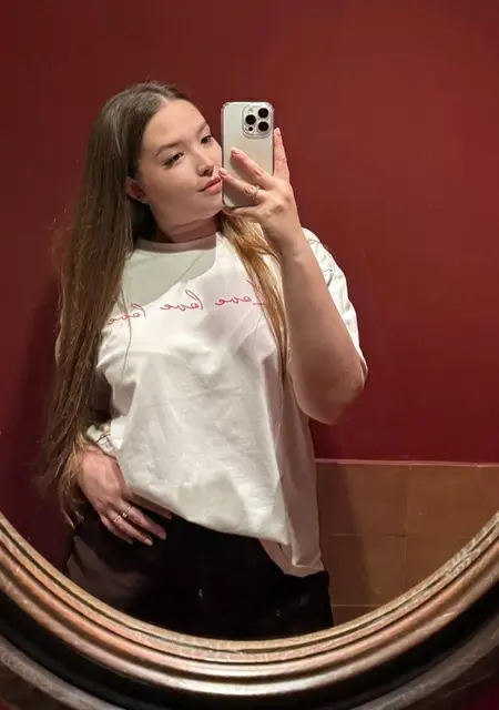 Alina из Москвы, ищу на сайте дружбу