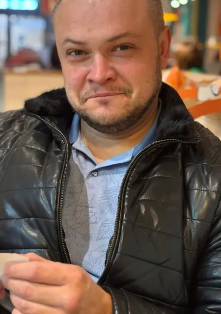 Дмитрий из Орла, ищу на сайте знакомства на одну ночь