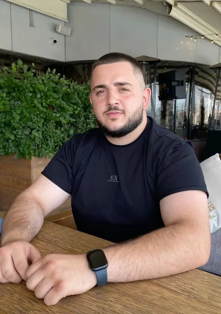 Я Антон, 28, знакомлюсь для общения в Старом Осколе