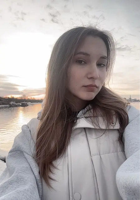 Полина из Санкт-Петербурга, мне 18, познакомлюсь для общения