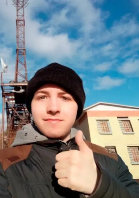 Давид из Ноябрьска, ищу на сайте приятное времяпровождение