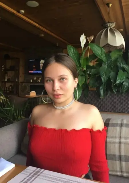 Жанна из Санкт-Петербурга, мне 34, познакомлюсь для приятного времяпровождения