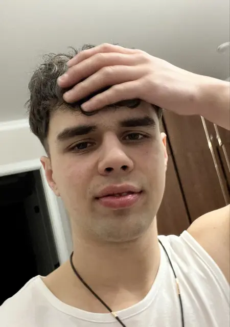 Я Богдан, 21, знакомлюсь для постоянных отношений в Москве