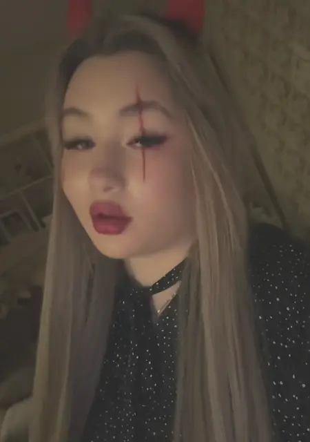 Я Ксения, 19, знакомлюсь для приятного времяпровождения в Чите