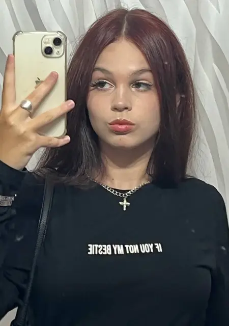 Карина из Иркутска, ищу на сайте знакомства на одну ночь