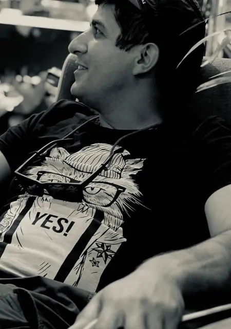 Aram из Владимира, ищу на сайте общение