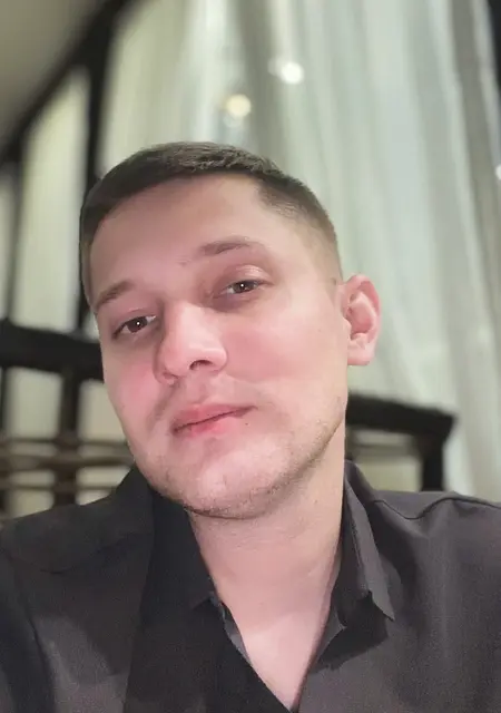 Анатолий из Санкт-Петербурга, ищу на сайте знакомства без обязательств