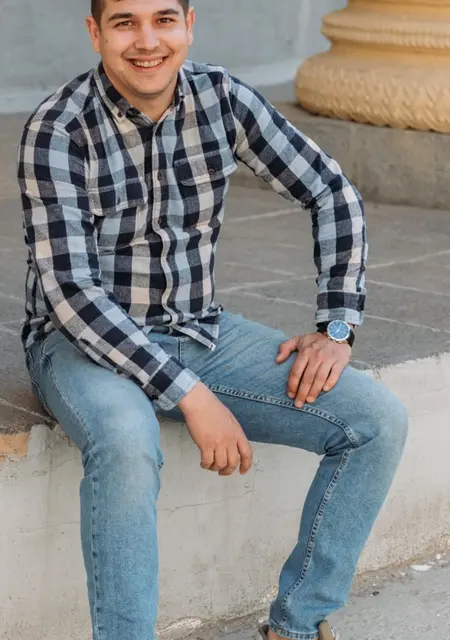 Я Аркадий, 36, знакомлюсь без обязательств в Москве