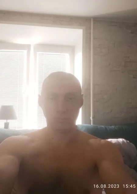 Я Роман, 48, знакомлюсь без обязательств в Ярославле