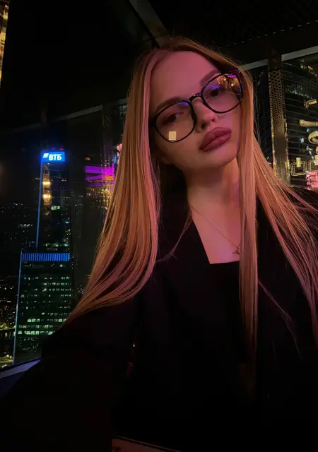 Я София, 19, из Белгорода, ищу знакомство для общения