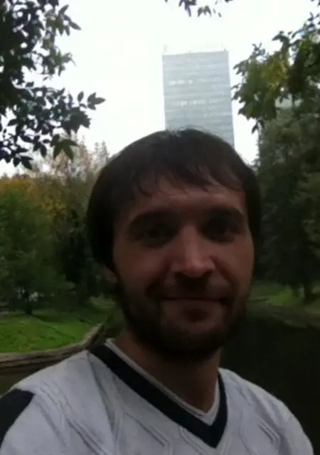 Я Илья, 42, из Иванова, ищу знакомства на одну ночь