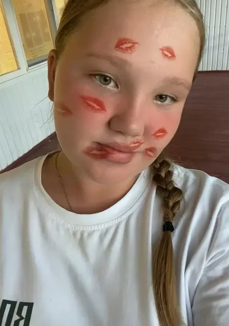 Я Анастасия, 18, из Комсомольска-на-Амуре, ищу знакомство для дружбы