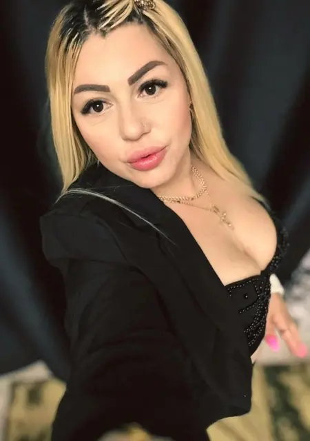 Алина из Улан-Удэ, ищу на сайте вирта