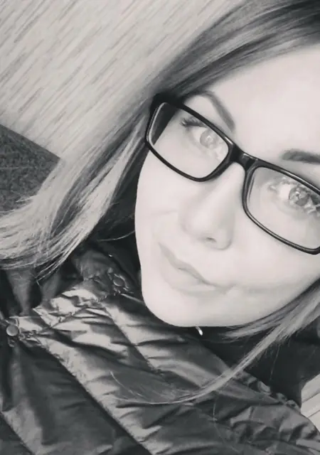Я Елизавета, 35, из Москвы, ищу знакомства без обязательств