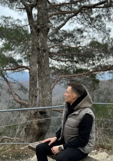 Никита из Пушкина, мне 26, познакомлюсь для приятного времяпровождения