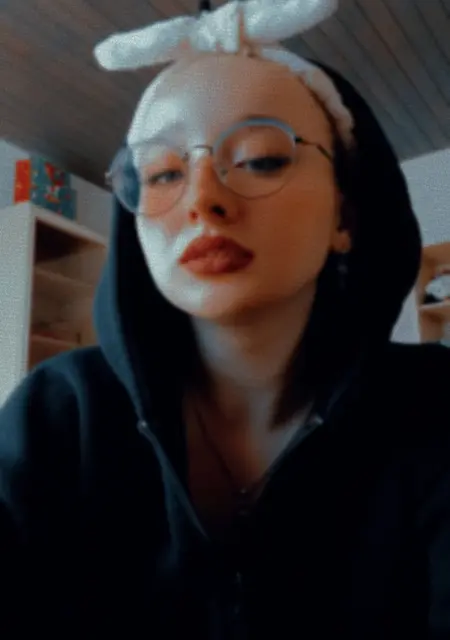 Я Олеся, 19, знакомлюсь для приятного времяпровождения в Бронницах