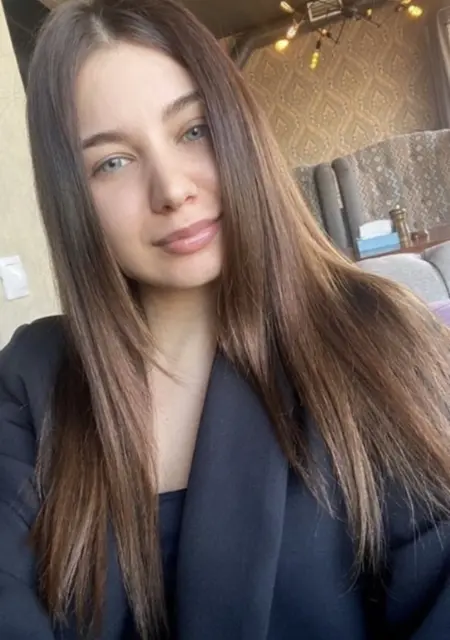 Я Арина, 26, из Новокузнецка, ищу знакомство для постоянных отношений