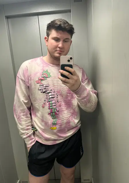 Я Александр, 27, из Южно-Сахалинска, ищу знакомства на одну ночь