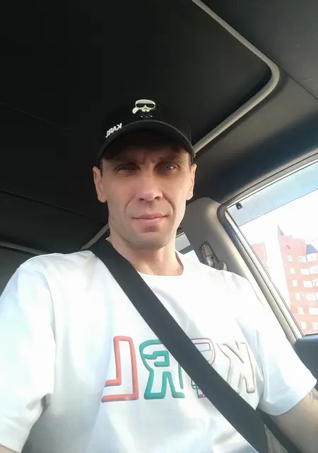 Денис из Томска, мне 45, познакомлюсь для приятного времяпровождения