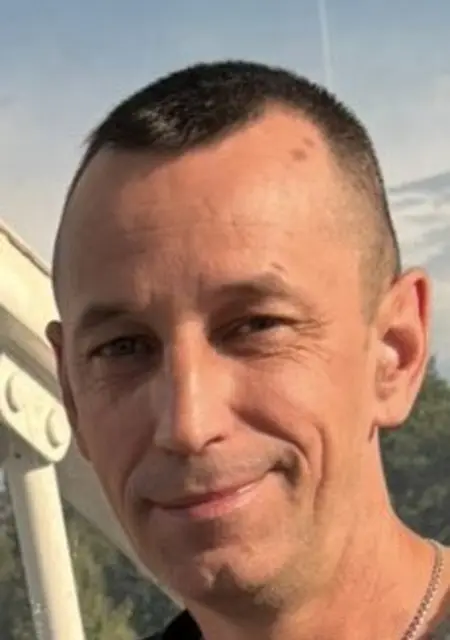 Я Иван, 49, знакомлюсь на одну ночь в Рефтинском